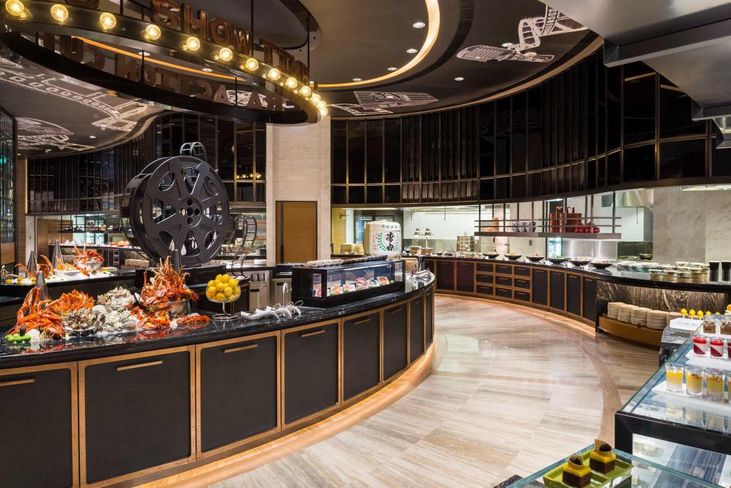 娛樂場內的自助餐廳吧台