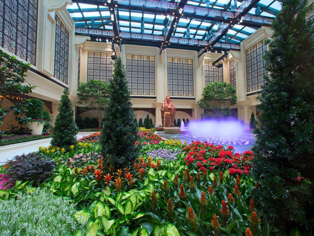 金沙城購物中心的室內花園造景